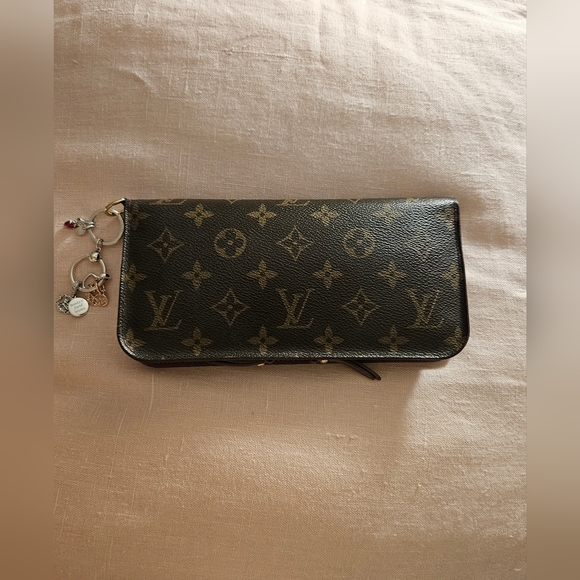 SOLD✨️Authentic✨️Louis Vuitton Monogram Insolite Wallet - Picture 8 of 16